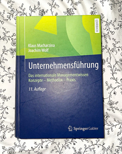 Unternehmensführung - , –